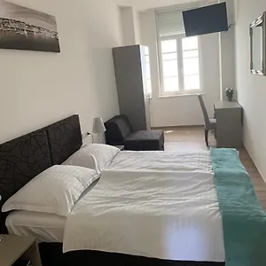 Kapselhotell Rirooms Rijeka