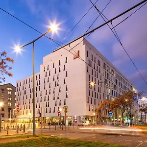 https://ibis-marseille-centre-euromed.fr-provencehotel.com